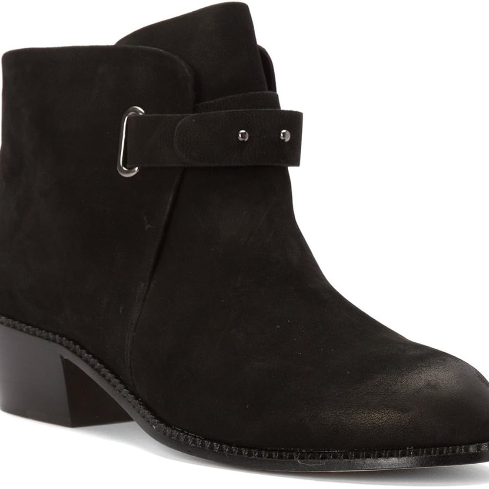 Cynthia Vincent Humor Bootie